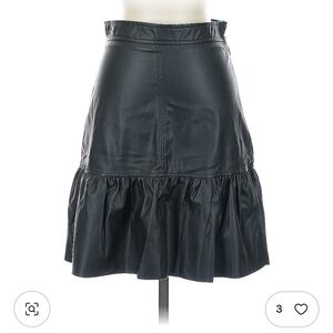 H&M Black Faux Leather A-Line Skirt with Teired Ruffle Hem. Size 4